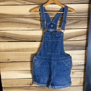 GAP Blue Denim Short Overalls size small cotton fabric good hardware cuffed